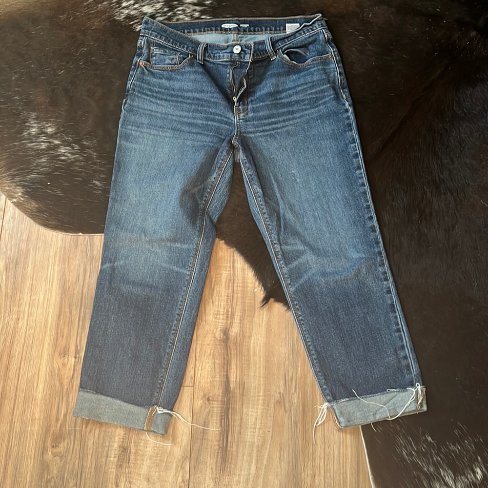 Old Navy Boyfriend Mid ride great condition